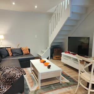 La Petite Maison Francia